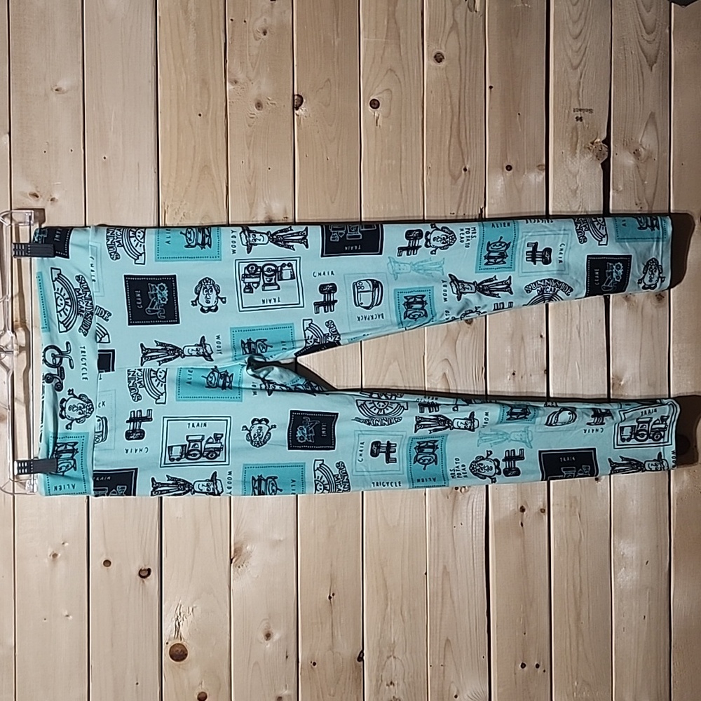 Lularoe Leggings Women's  Size one size Skinny leg Toy Story